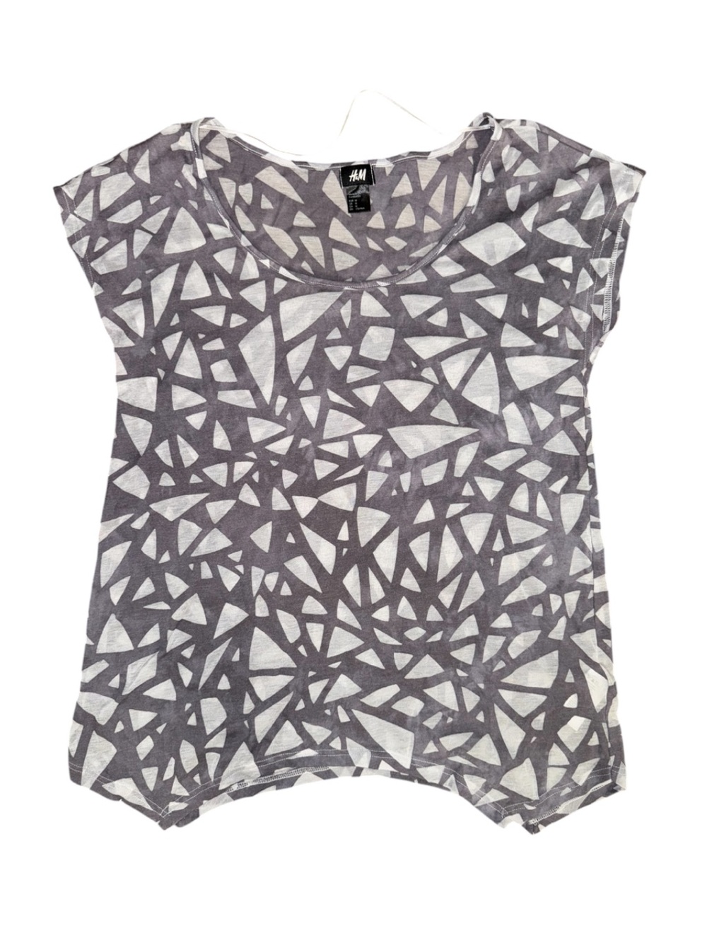 Triangular Pattern Top - Picture 4 of 12